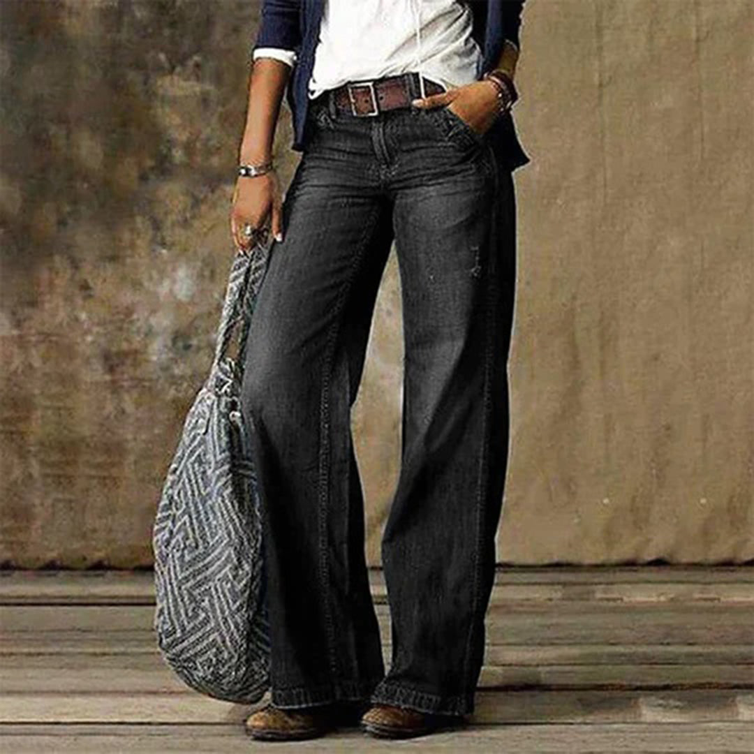 Soleil Women’s Jeans with Wide Leg Cut and Vintage Design 3
