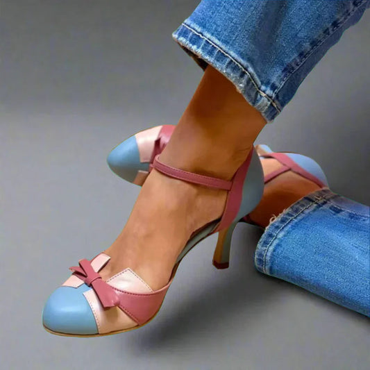 Breezy Women’s Pumps with Bow Straps and Medium Heel 0