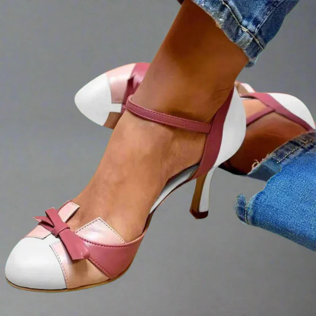 Breezy Women’s Pumps with Bow Straps and Medium Heel 2
