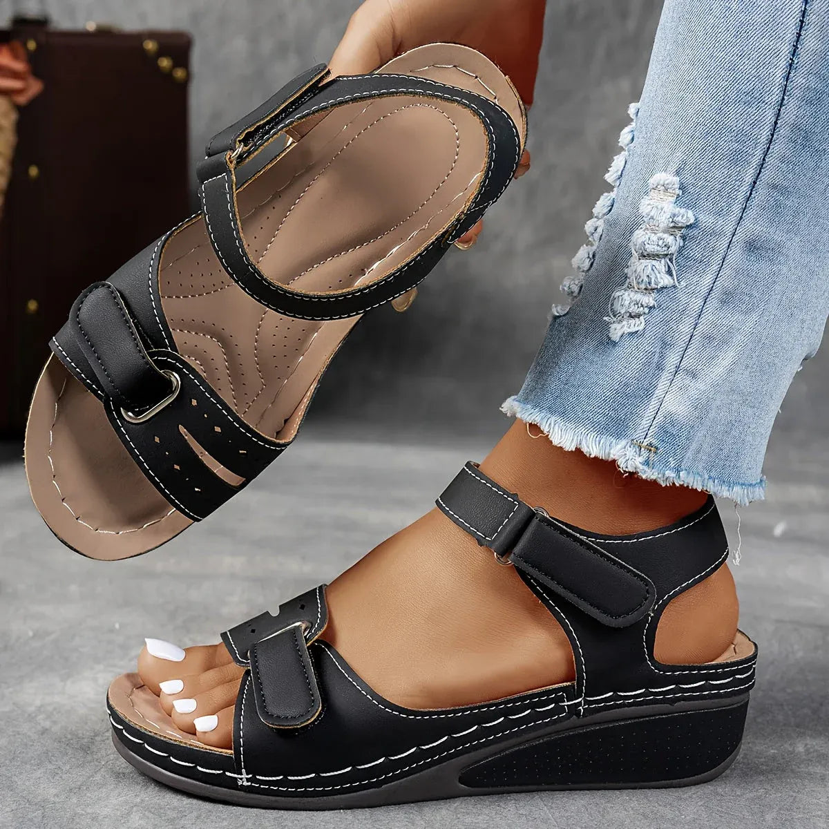 Candice Women’s Sandals with Ergonomic Sole and Vintage-Inspired Design 3