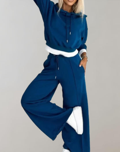 Carmen Women’s Tracksuit Set with Soft Hoodie and Relaxed Fit Jogging Pants 3