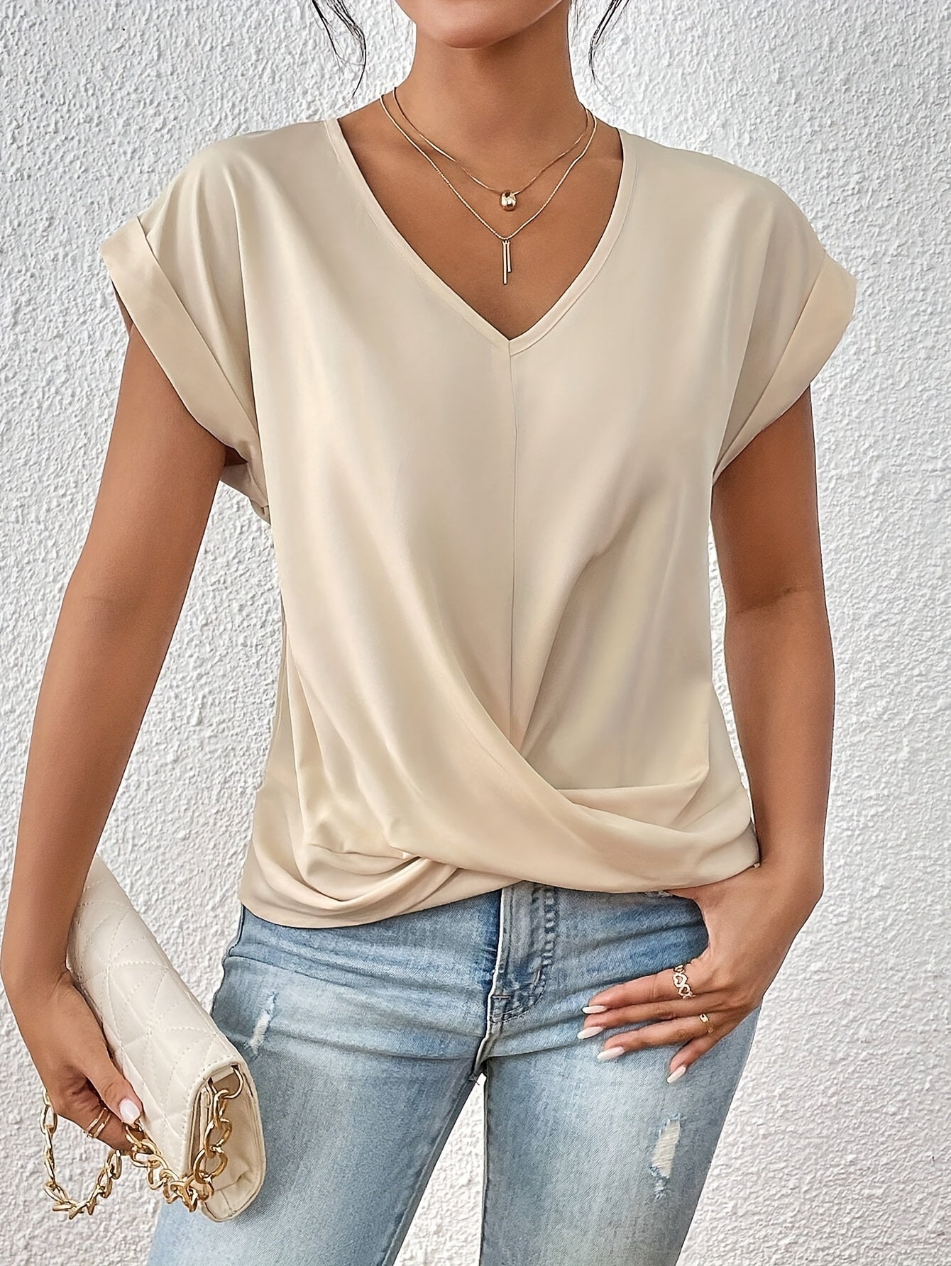 Cleo Women’s T-Shirt with Sweetheart Neckline and Short Sleeves 7