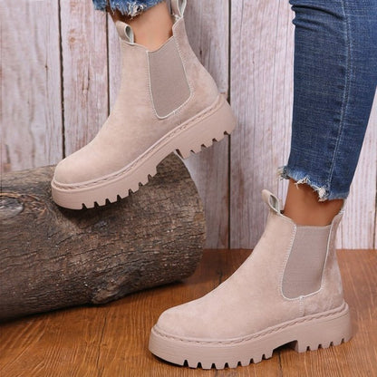 Vera Women’s Chelsea Boots with Chunky Platform Sole and Elastic Side Panels 1