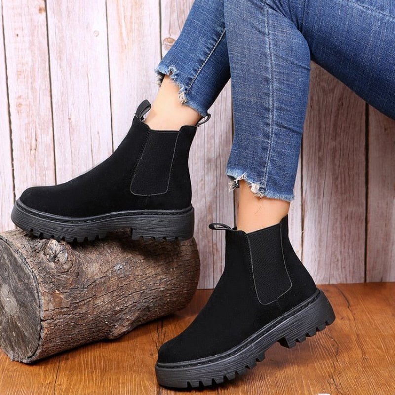 Vera Women’s Chelsea Boots with Chunky Platform Sole and Elastic Side Panels 4